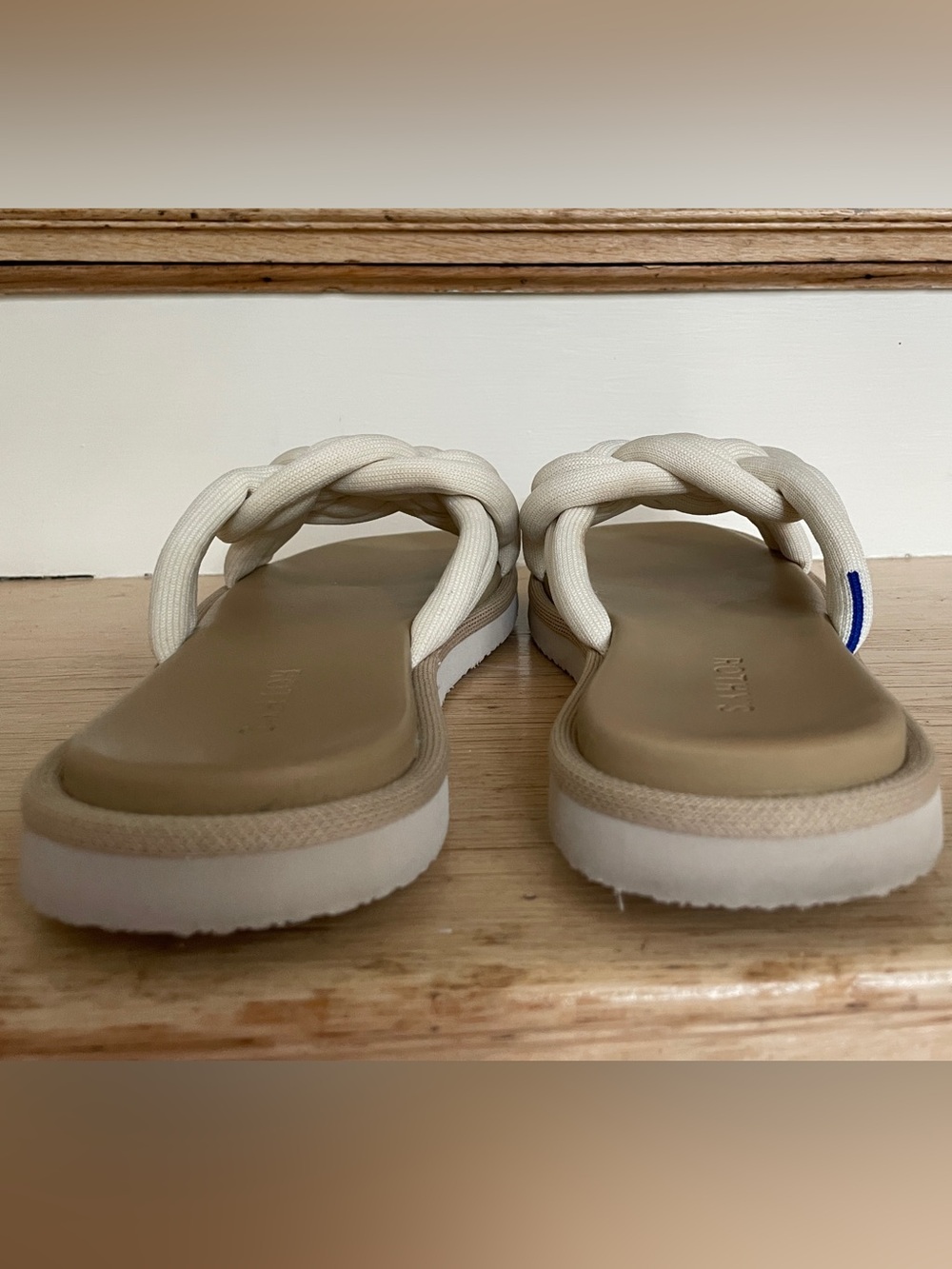 Rothy’s The Summer Sandal Braided Knotted Slide White Sand Cream Tan 8.5 GUC - Picture 3 of 9